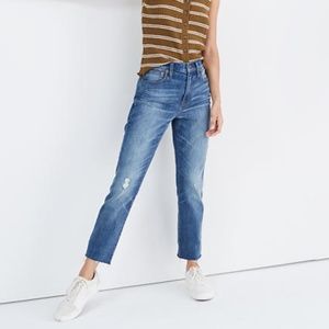 The High-Rise Slim Boyjean Dover Wash: Raw-Hem W37